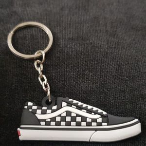 🔥Vans Ward Skate (checkerboard) Keychain🔥